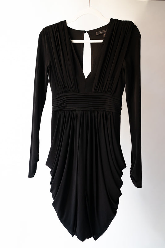 BCBG Maxazria Black V Neck Beautiful Ruched Cocktail Dress Size XS